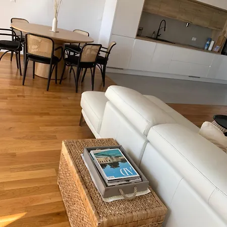 Aaa Seaview - * Makarska